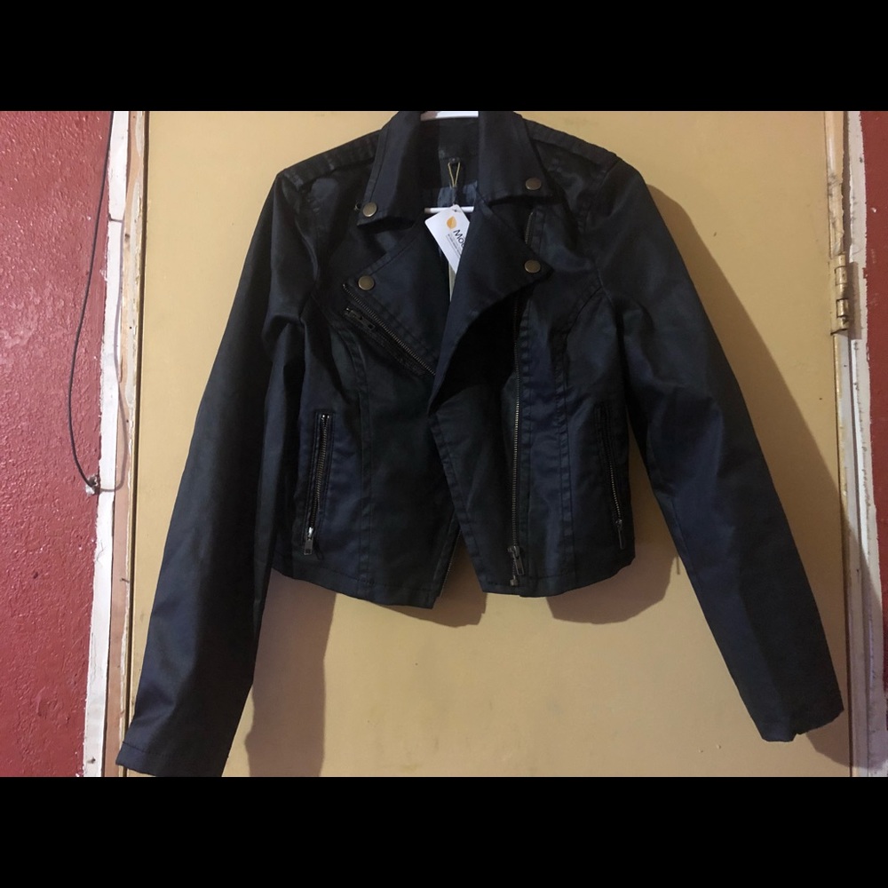 Leather jacket